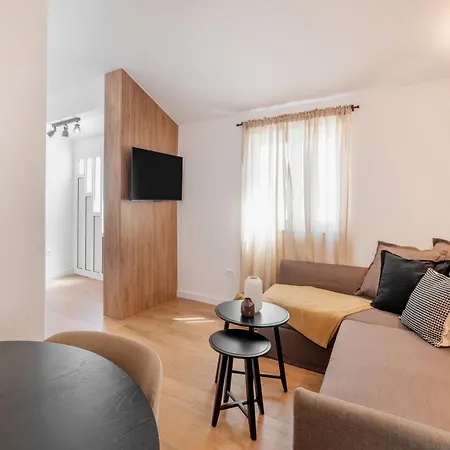 Appartement Arapova Split